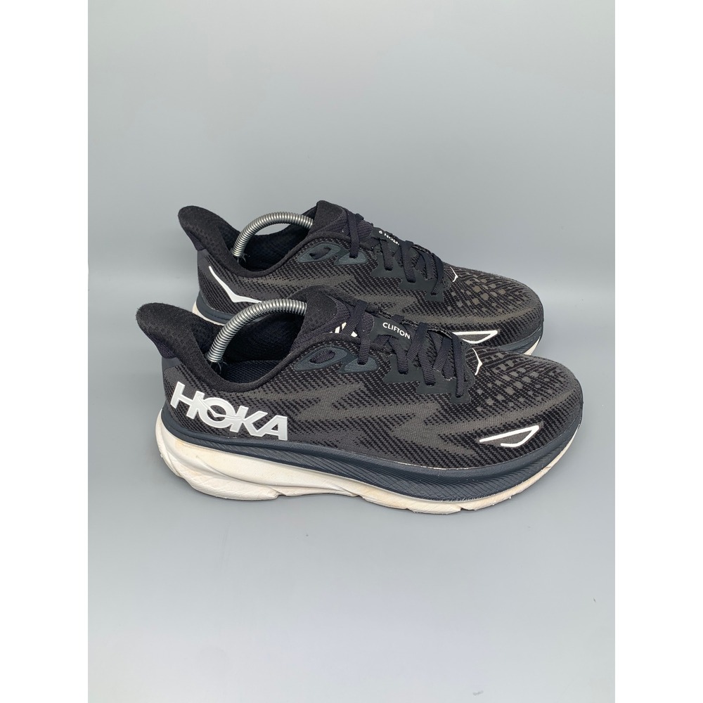 Hoka One Clifton 9 Black White Running Shoes Women's Sz 11B